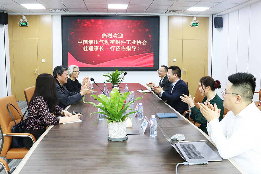 1681614924760495.jpg IMG_6449.JPG