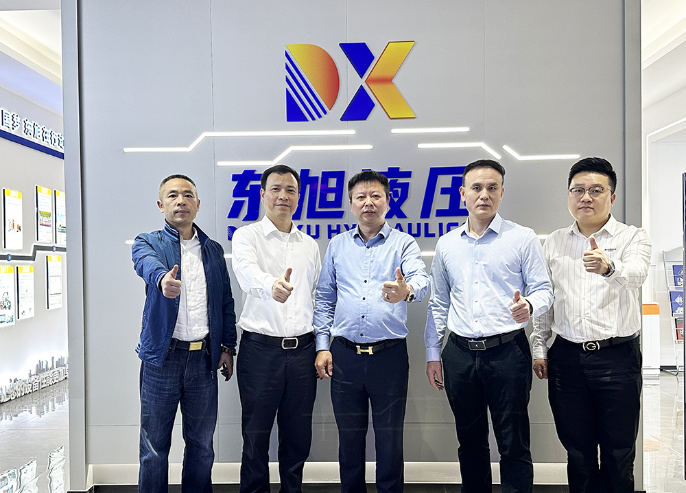 1711412570792802.jpg 7c046e5bb63f729b902d536d39aa772.jpg