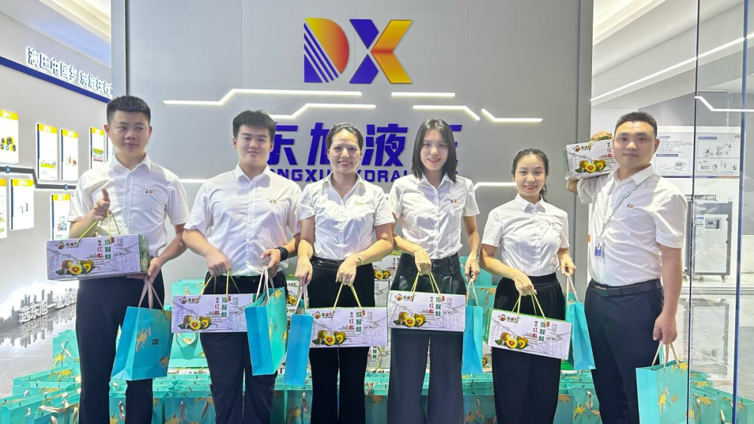 1727515772735639.png 640 (1).png